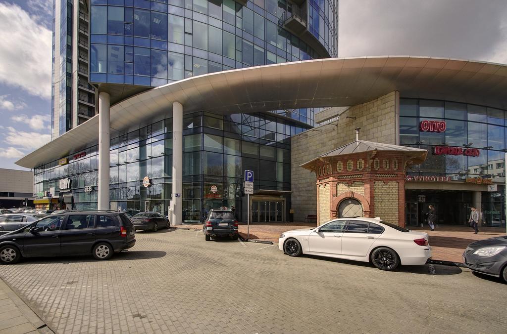 Helios 19 Luxury Vilnius Apartment Экстерьер фото