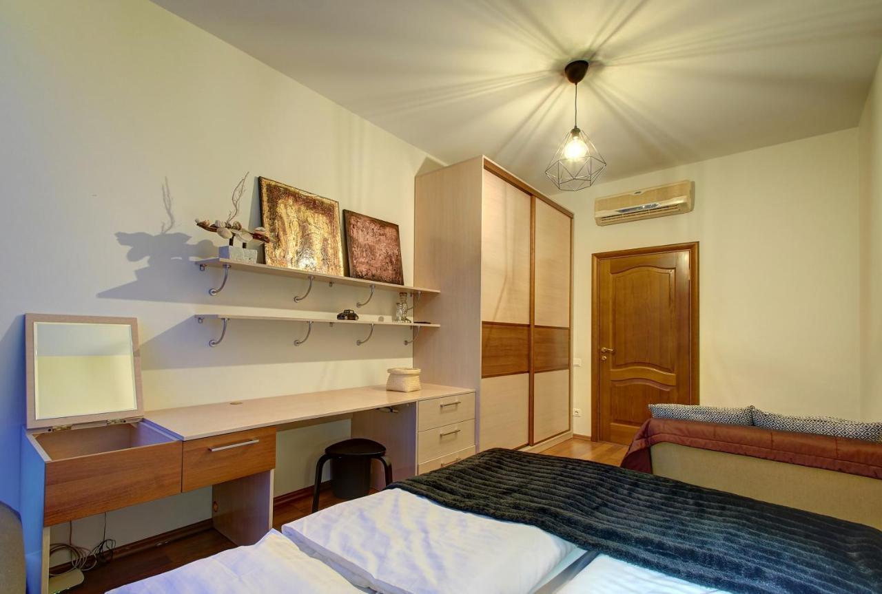 Helios 19 Luxury Vilnius Apartment Экстерьер фото